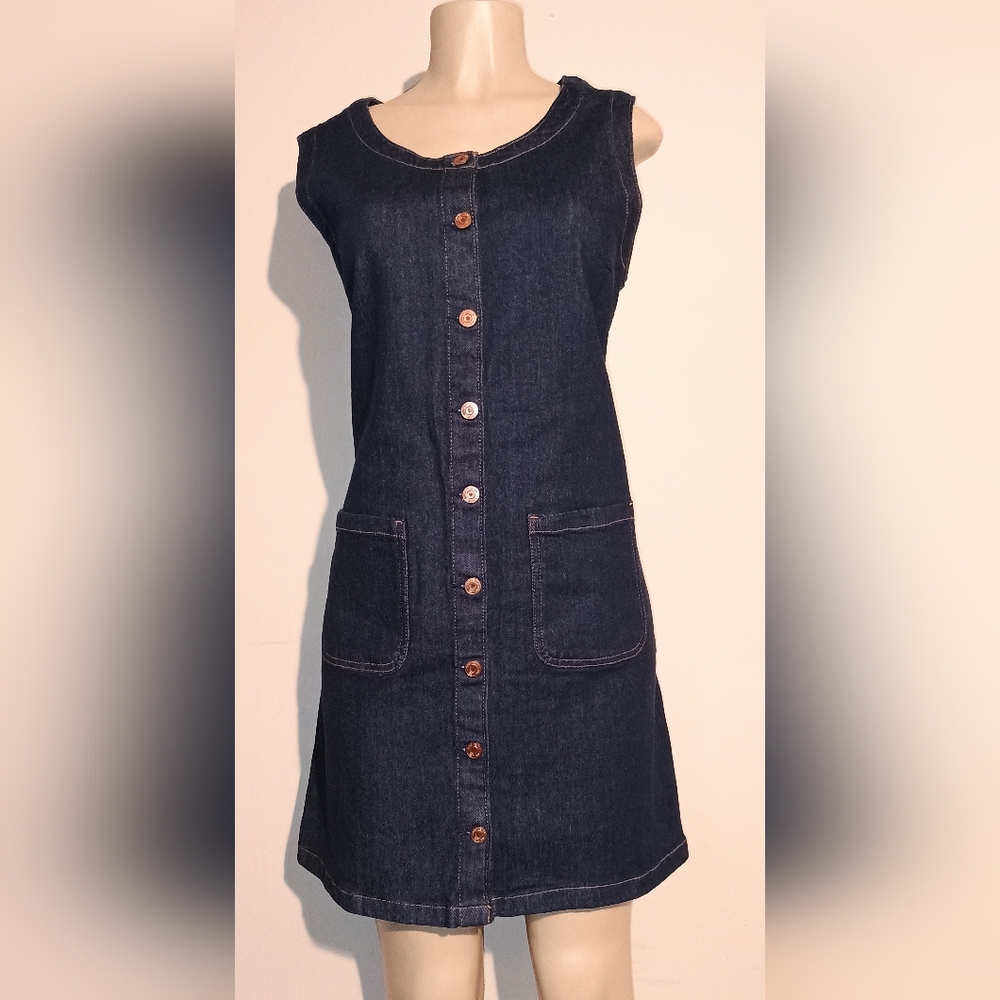 Gap Sleeveless Denim Button-Down Dress